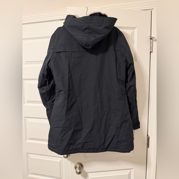 686 Snowboarding Jacket - Picture 2 of 6